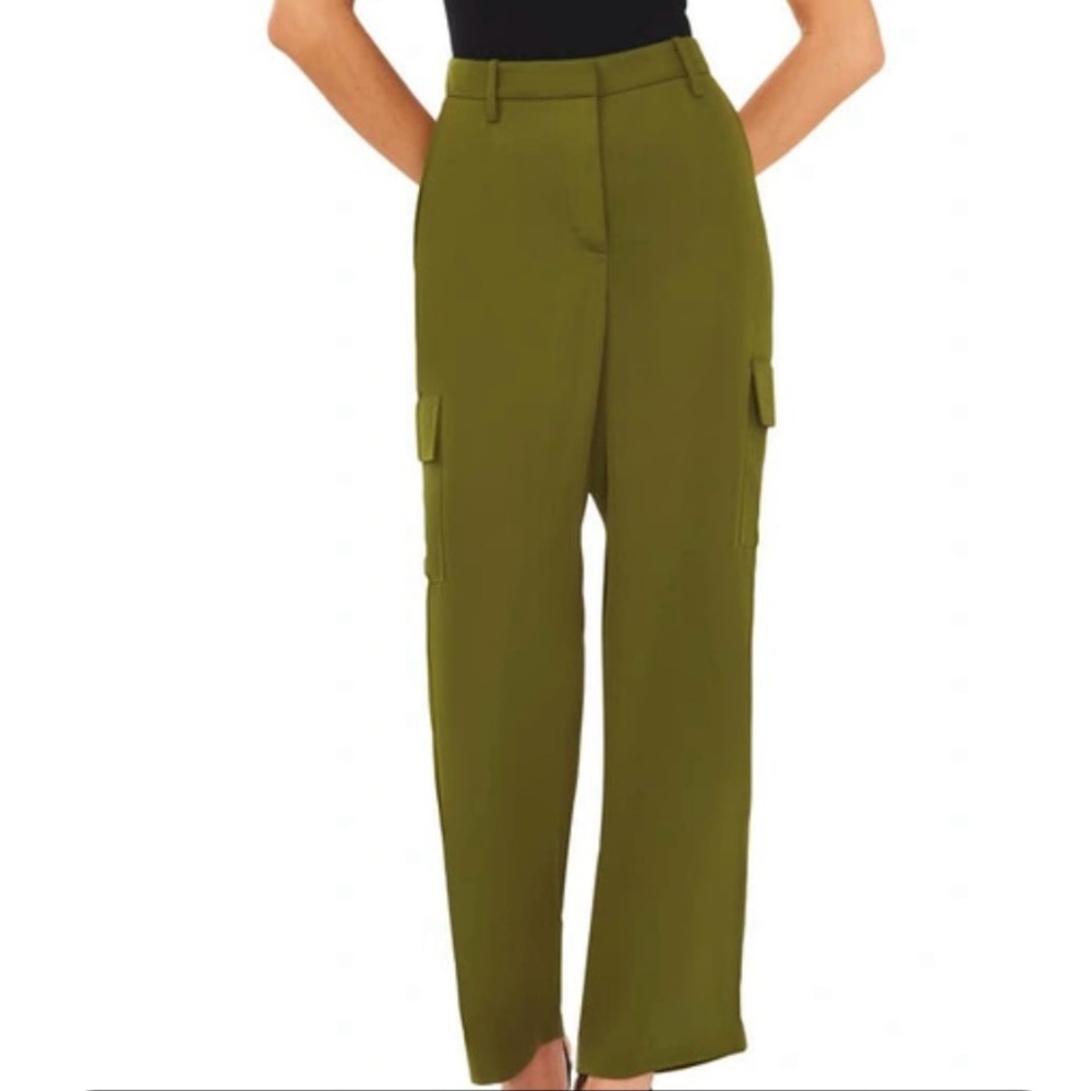 NWOT Halogen womens 1x Versatile and Stylish Wide Leg Cargo Pants Green